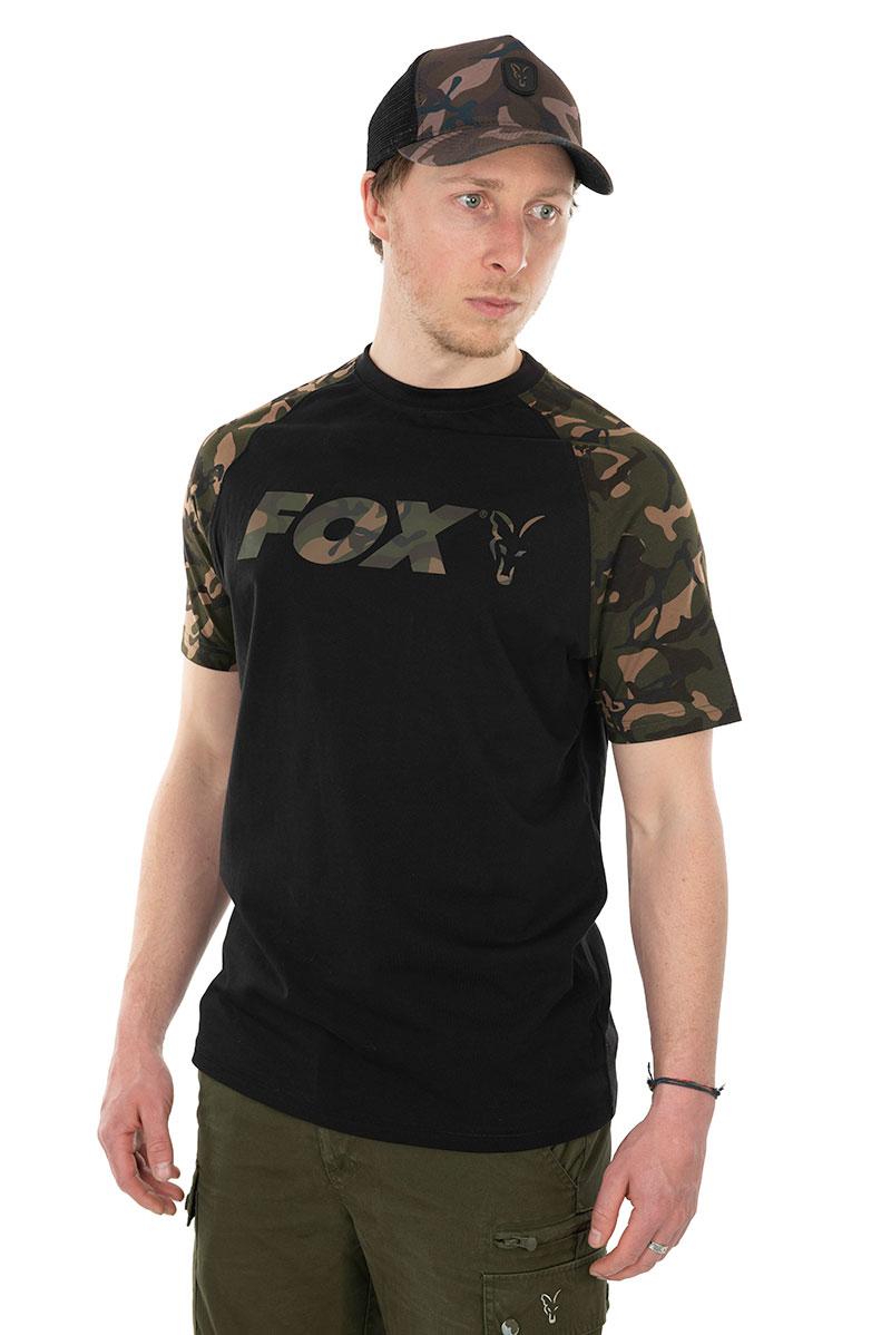 Fox Black Camo Print T shirt - Fox-va kratka majica - Veliki Fox camo print logo preko grudi. 100% pamuk. Veličine: L, XL, XXL. Cijena: 40 BAM
